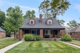 Building Photo - 1206 Acorn Dr