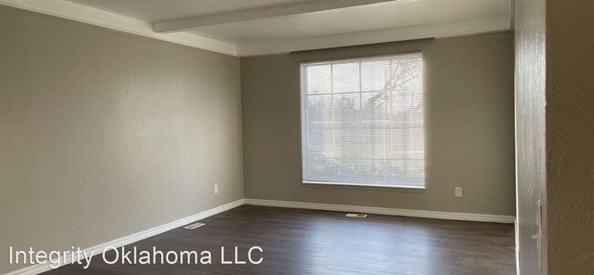 Building Photo - 2 br, 1 bath House - 4821 NW 26th St.