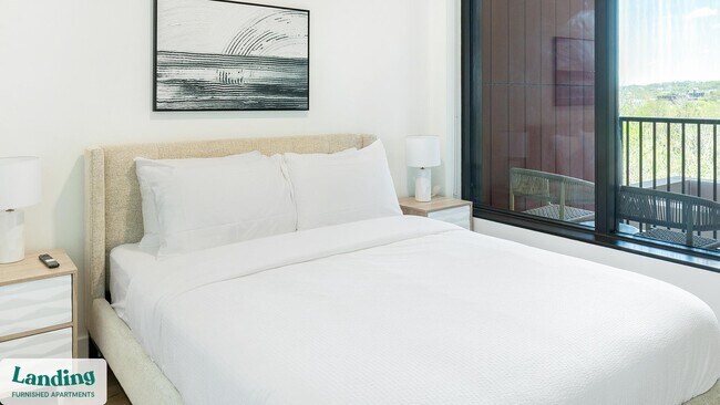 Building Photo - 632 Howard Rd SE