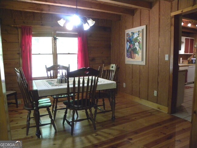 Foto del edificio - 153 Will Zoellner Ln