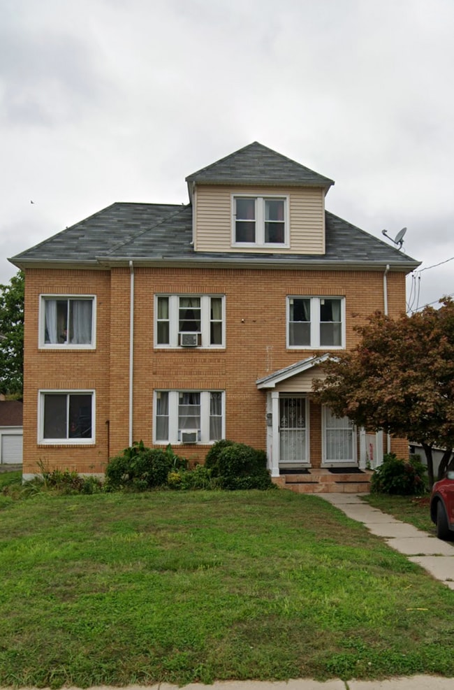 Building Photo - 259 Blue Hills Ave