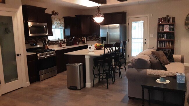 Foto del edificio - Beautiful home in Haciendas San Gabriel (N...