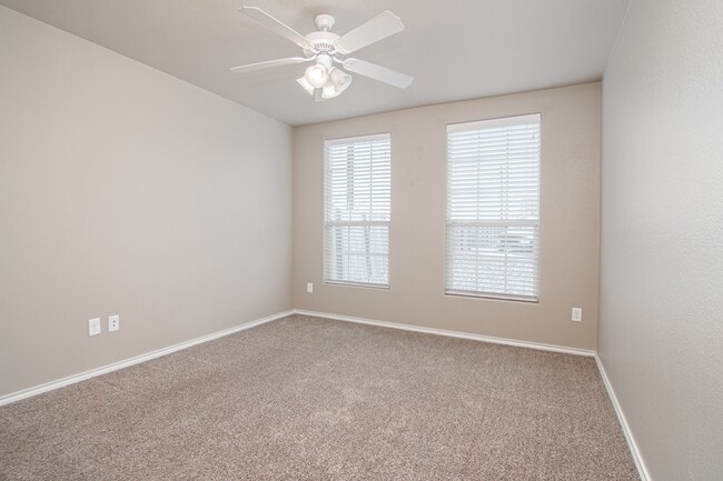 Foto del edificio - 5313 Audie Ct