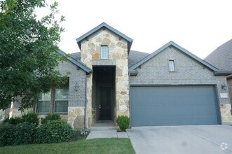 Building Photo - 3816 Carmel Hills Dr