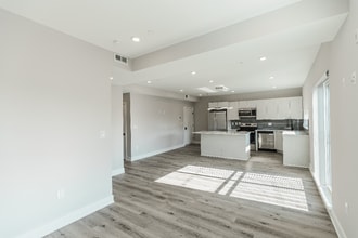 Building Photo - 3519 Haverford Ave
