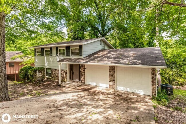 Building Photo - 1231 Wycliffe Rd
