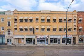 Primary Photo - 3207 N Cicero Ave