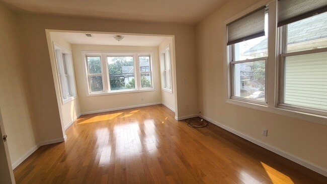 Building Photo - 210 73rd St