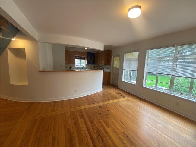 Building Photo - 3111 Dancy St