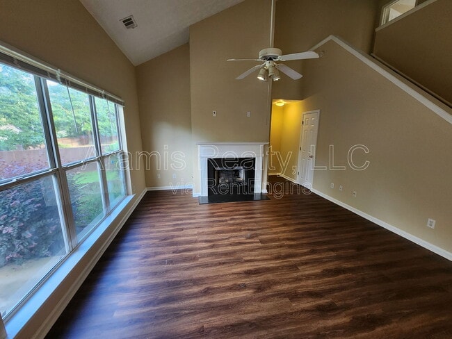 Foto del edificio - 1624 Oak Trace Cir
