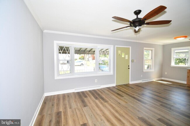 Foto del edificio - 1005 Woodsdale Rd