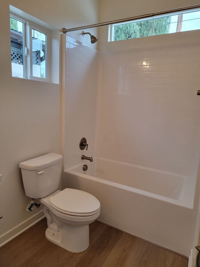 Foto del edificio - 9388 Olive St