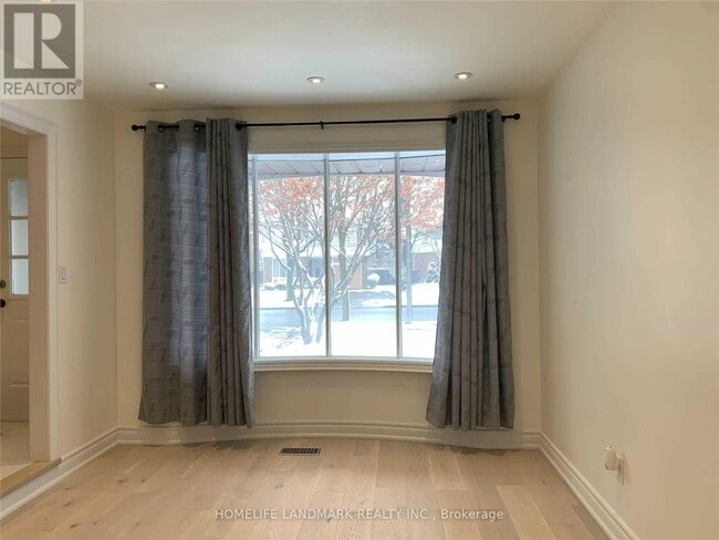 Building Photo - 73 Port Royal Trail