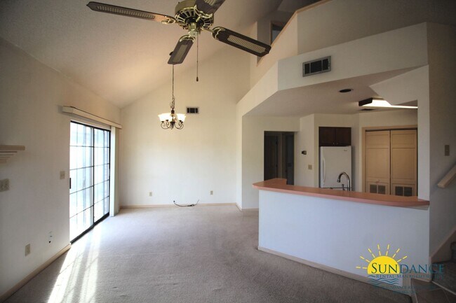 Foto del edificio - Great 2 Bedroom Townhouse in Fort Walton B...