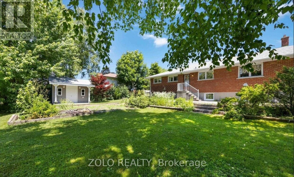 Building Photo - 2076 Avalon St