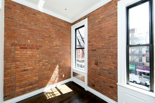 Building Photo - 355 3rd Ave