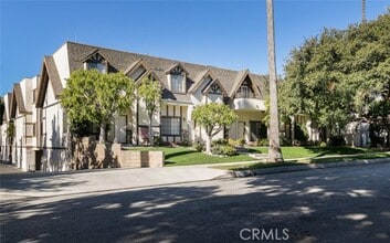Building Photo - 511 S El Molino Ave