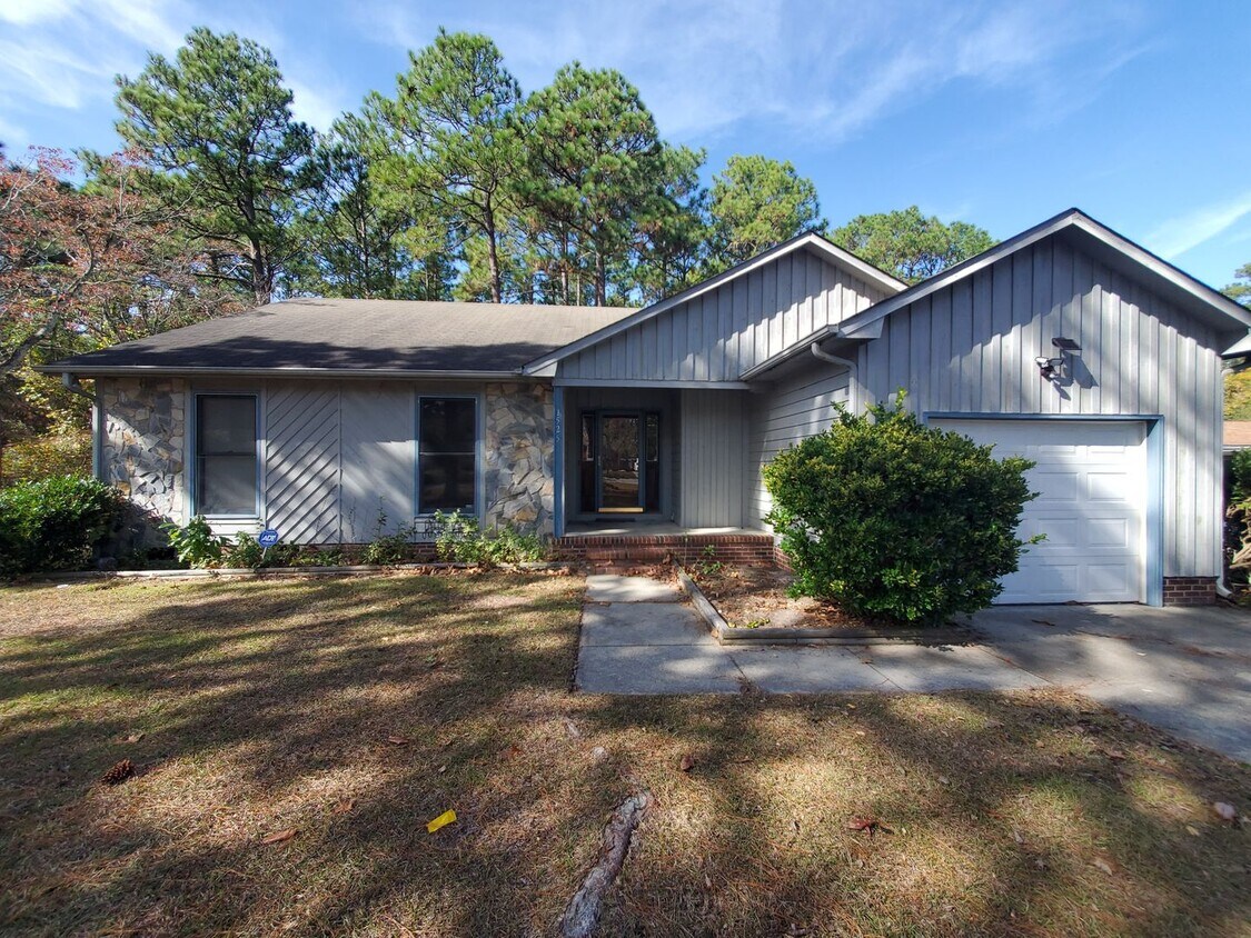 Foto principal - 1525 Mintz Ave