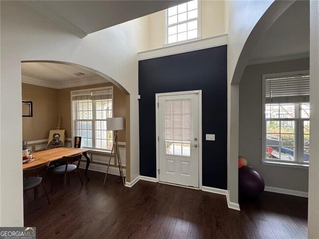 Building Photo - 524 King St