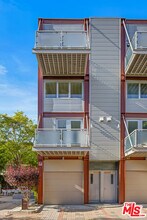 Building Photo - 3450 Cahuenga Blvd