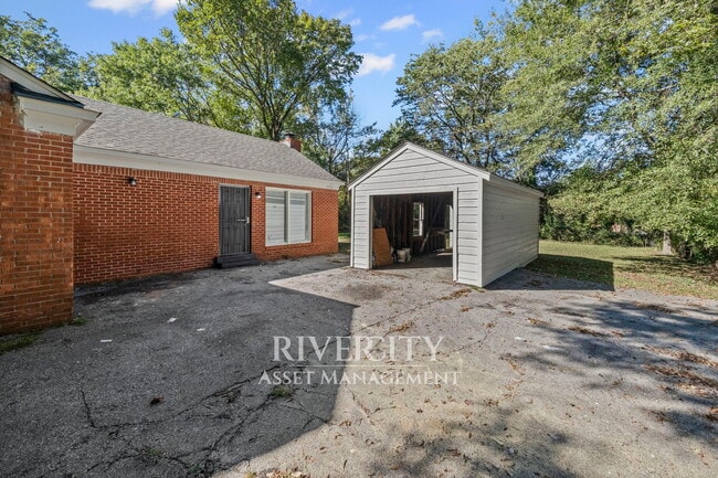 Foto del edificio - 1598 Frayser Blvd