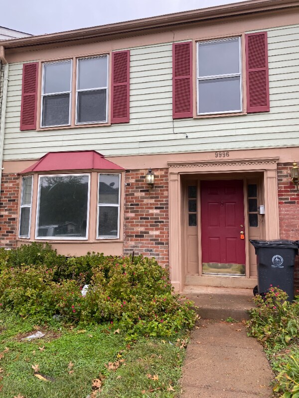 9996 Confederate Trail, Manassas, VA 20110 Townhouse for Rent in Manassas, VA