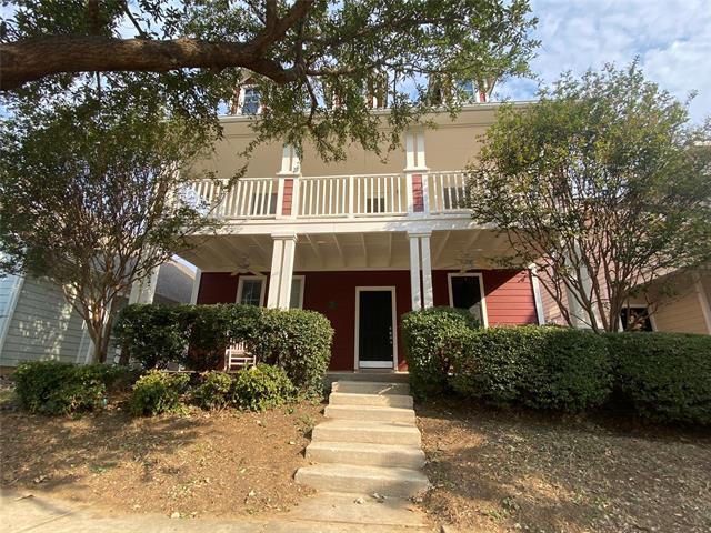 Foto del edificio - 9895 Cedarcrest Dr