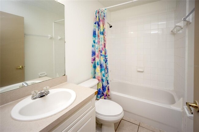 Building Photo - 811 Orchid Dr