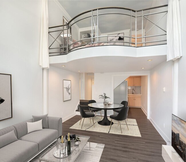 Building Photo - Mid Century Modern 1b/b1 in Talisman!