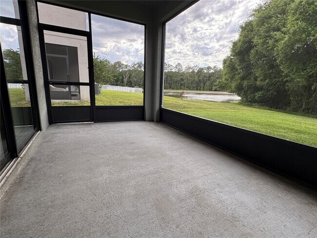 Foto del edificio - 20044 Date Palm Way