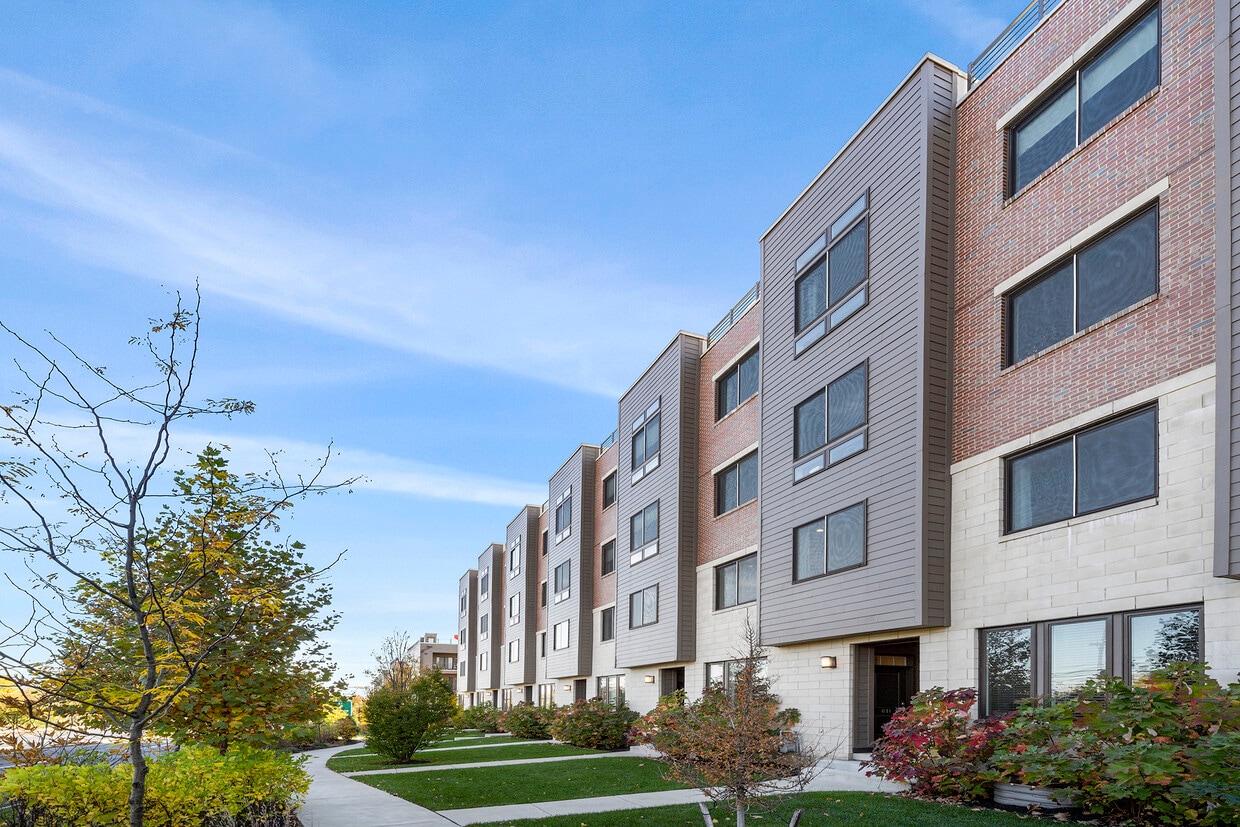 811 Lakeview Ct, King of Prussia, PA 19406 Townhome Rentals in King