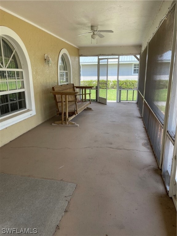 Building Photo - 1092 Riverbend Dr