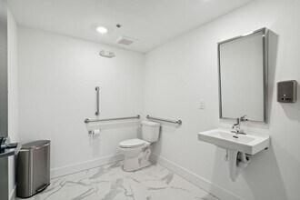 Interior Photo - The Crown on Leland