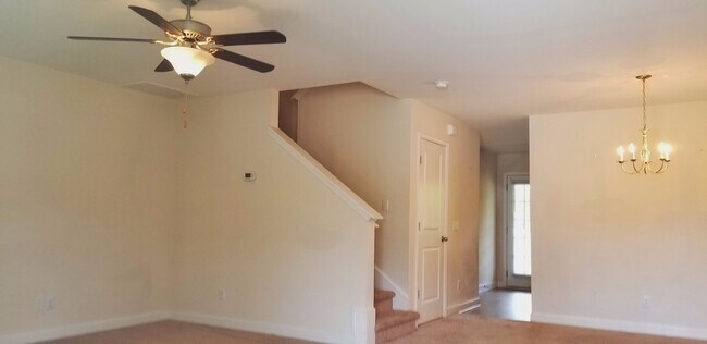 Foto del edificio - 3 Bedroom, 2.5 Bath Townhome
