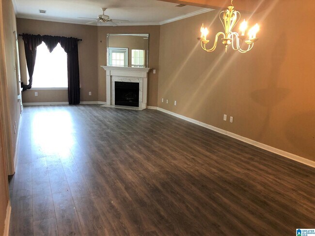 Building Photo - 669 Treymoor Lake Cir