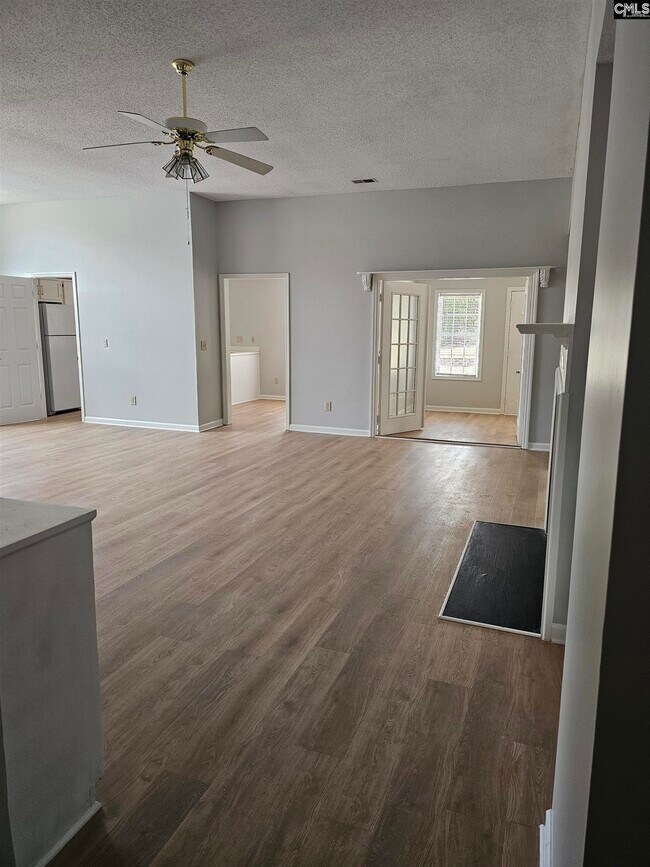 Building Photo - 400 Whitehurst Way