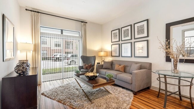 Foto del edificio - Move In, Save Big – 1 Month Free!