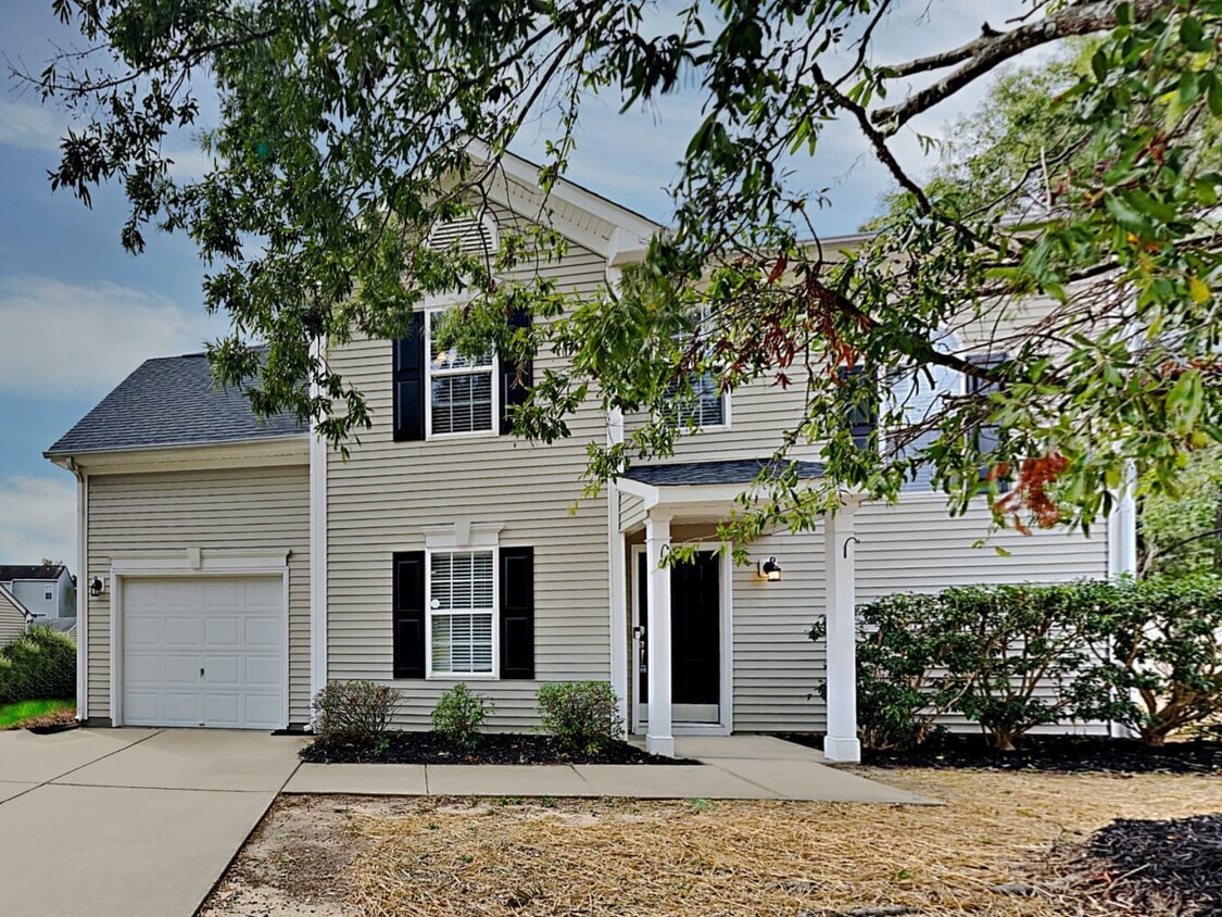 6004 Woodchurch Ct House Rental in Raleigh, NC