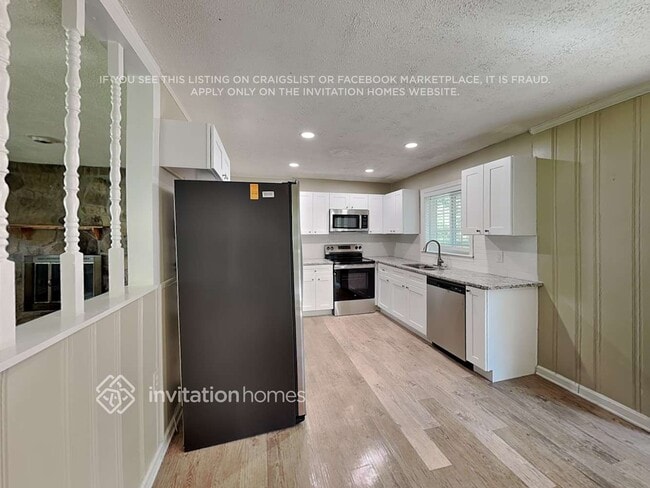 Foto del edificio - 759 Birchwood Ln SW