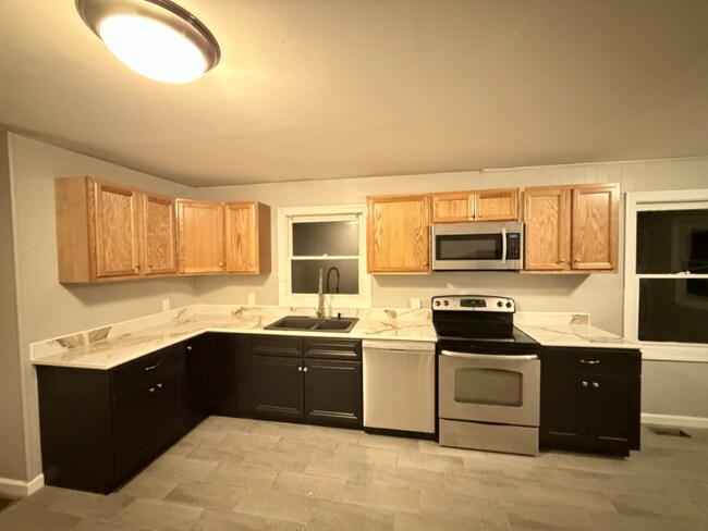 Foto del edificio - 205 Alesa Dr