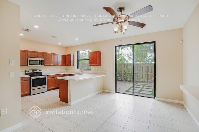 Foto del edificio - 25062 SW 115th Ave