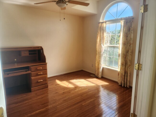 Foto del edificio - 2852 Chaseway Ct