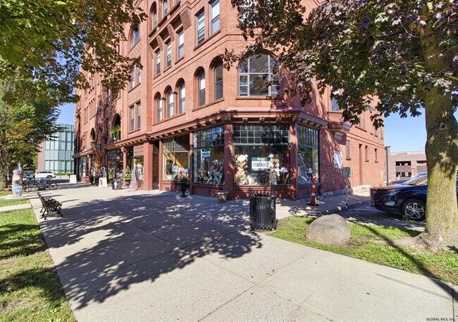 Foto del edificio - 510 Broadway