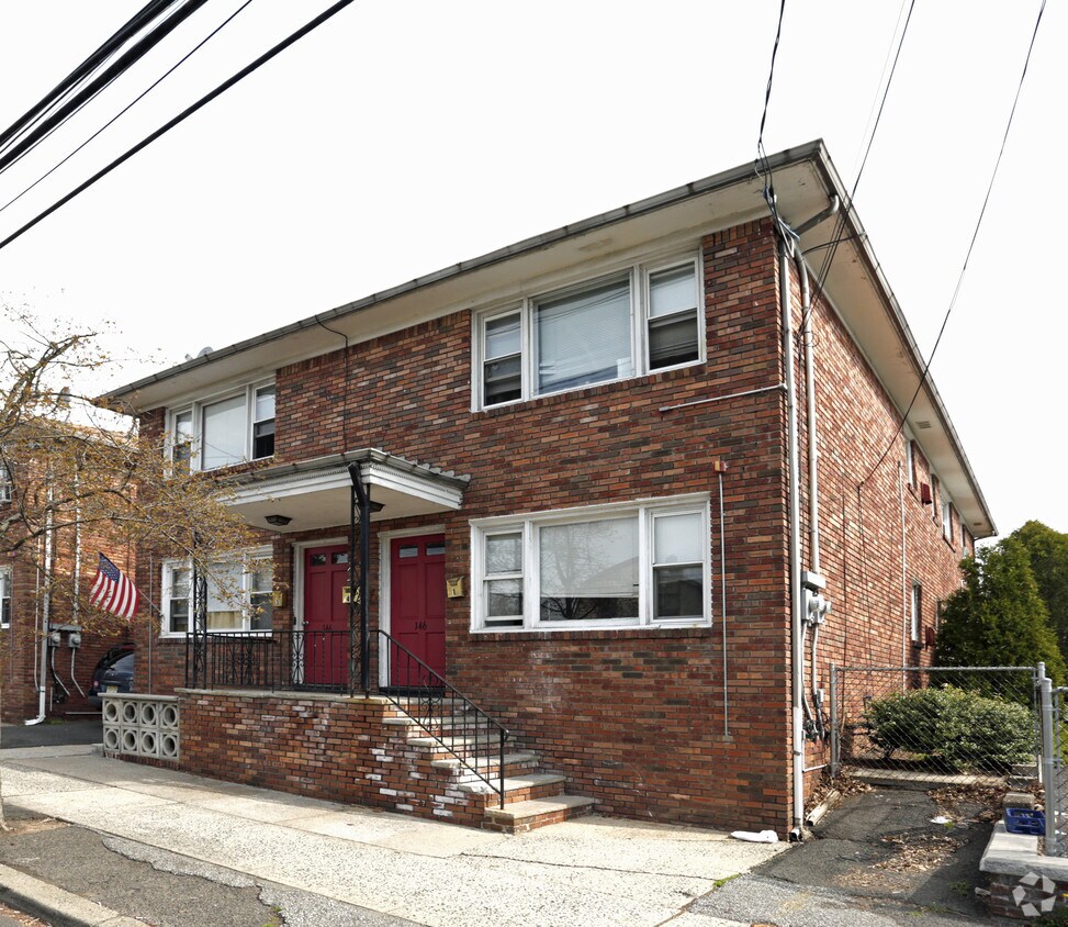 146 Westfield Ave, Clark, NJ 07066 Apartments in Clark, NJ