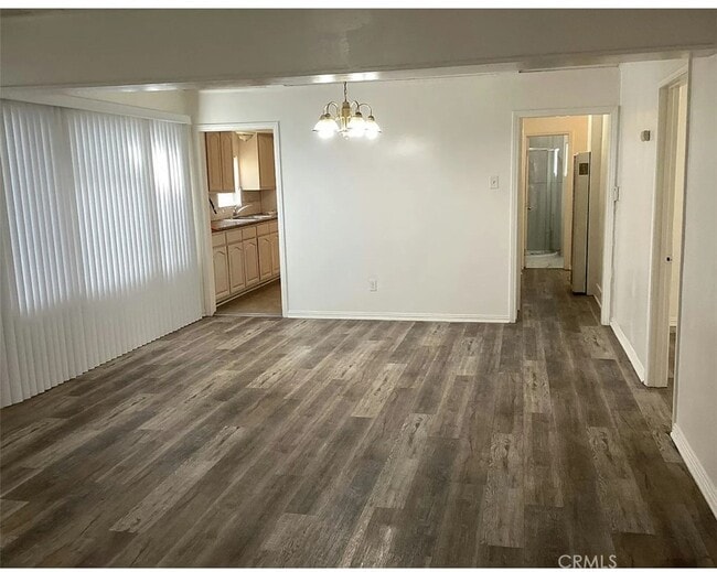 Building Photo - 1538 W 51st Pl