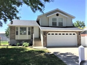 Building Photo - 129 W 1225 N