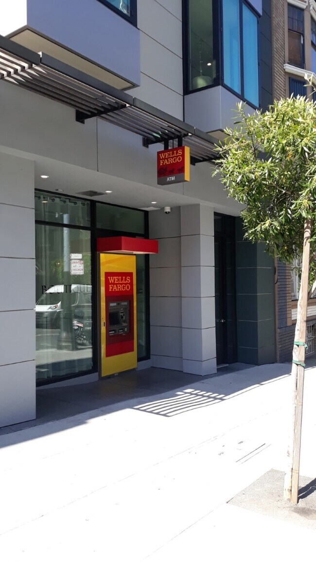 Foto del edificio - 832 Sutter St
