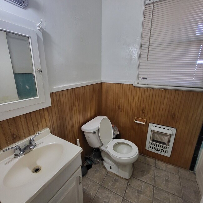 Foto del edificio - 327 W Huisache Ave