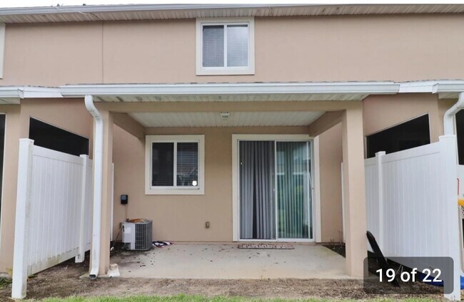 Foto del edificio - 2369 Sunset Bluff Dr