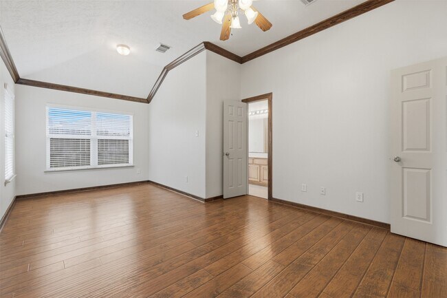 Foto del edificio - 18420 Sunrise Pines Dr